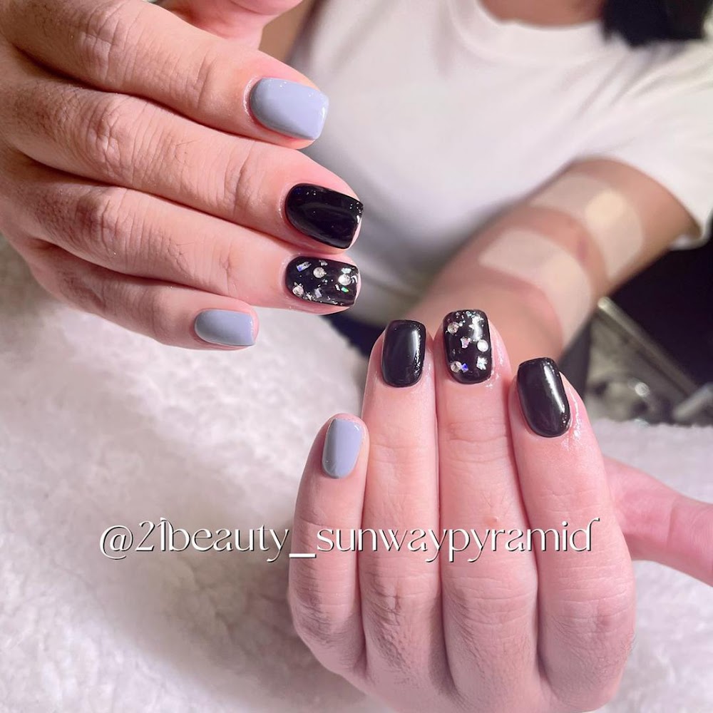 21 Beauty - Nail Salon in Sunway Pyramid KL美甲店 (Manicure KL& Pedicure KL)